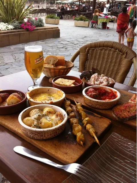 tapas in collioure|hubert rothさん