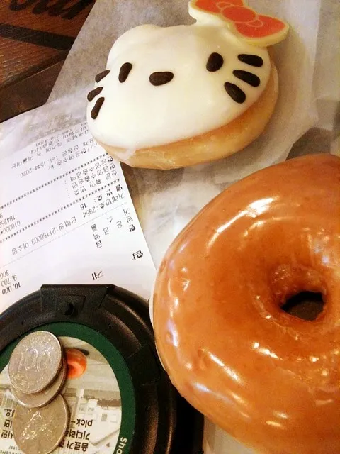 kitty doughnut@Krispy Kreme Korea|love cookingさん