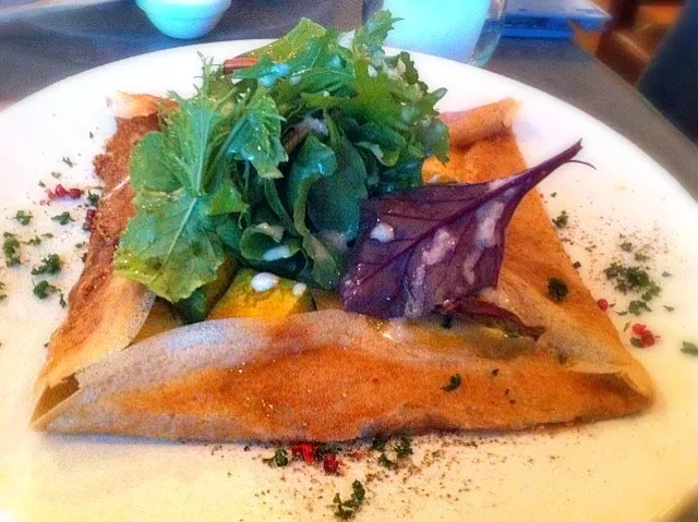 Pumpkin and baby leaf crepe♡|y.o.p.さん