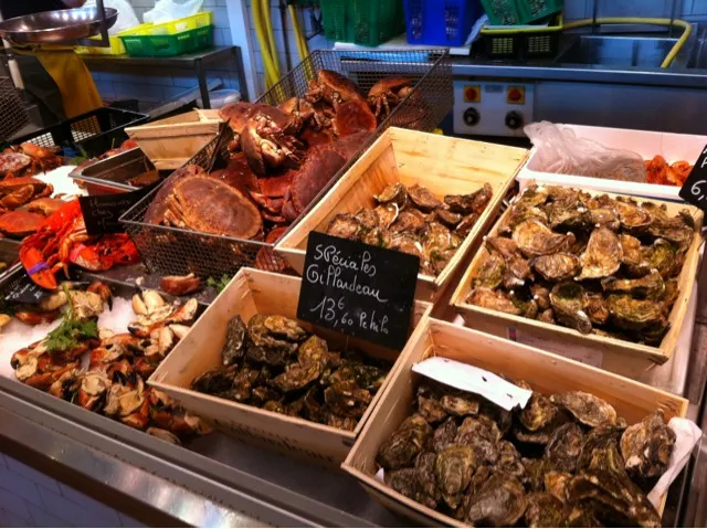 food market, ile de re, france|hubert rothさん