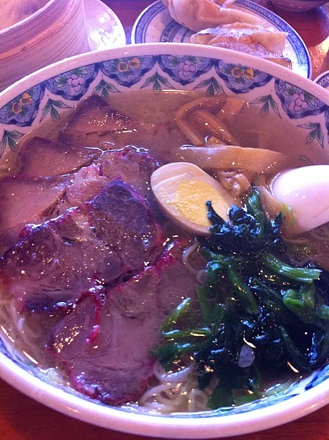 Snapdishの料理写真:中国チャーシュー塩ラーメン|Tetsuya Ogawaさん