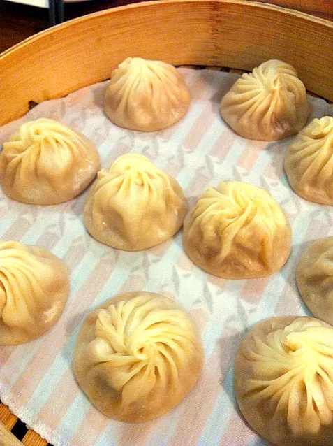 Snapdishの料理写真:Din Tai Fung steamed dumplings.|MBさん