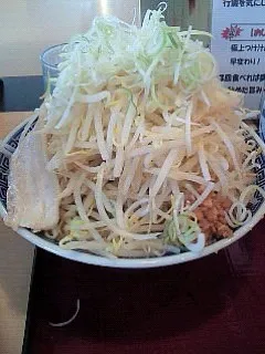 ラーメンψ(｀∇´)ψ|TOMOさん