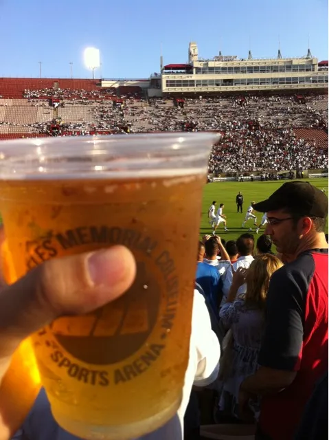 $10 beer at the soccer game|834*さん