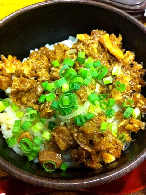 チャーシュー丼|こじゅわいさん