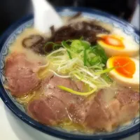 博多 とんこつラーメン|kimurakozueさん