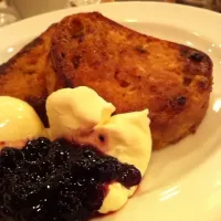 Snapdishの料理写真:Wheatbread french toast w/ blackcurrant and creamcheese|Yokohama, Japanさん