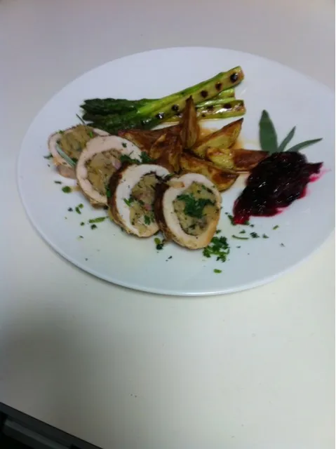 Rolade of Chicken Breast stuffed with  Pear and Leek Stuffing|Christine pavelkaさん