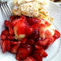 fresh baked scone strawberry shortcakr|sora soraさん