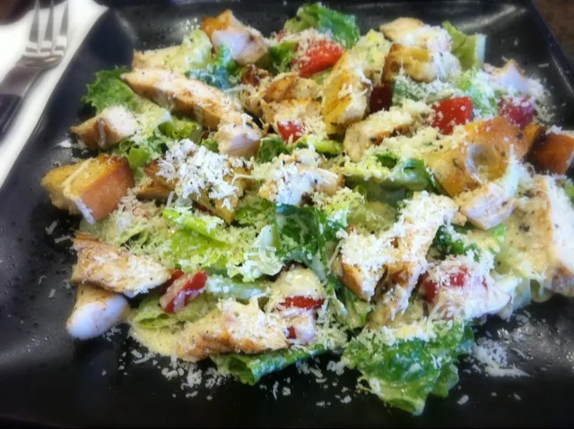 Chicken Caesar Salad|chuck slatenさん