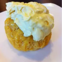 Snapdishの料理写真:Eggless & Butterless Steamed Durian Cupcake with Durian Cream|Karen Seeさん