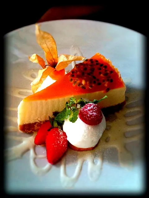 Passionfruit Cheesecake|sweetvoDkaさん