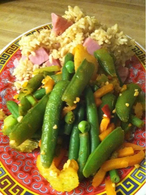 garlic and red curry veg with pork fried rice|heather...さん