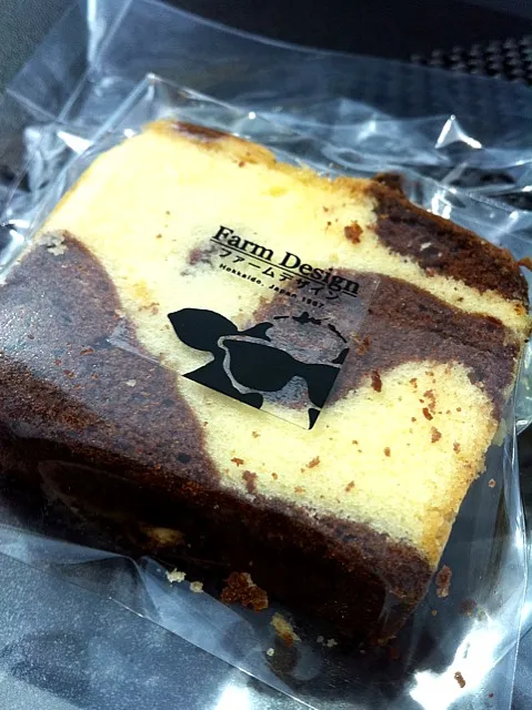 Snapdishの料理写真:Cow's Pound Cake|about.me/pinku_nekoさん