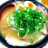 Snapdishの料理写真:チャーシュー麺byラーメン横綱|minoru fukakusaさん