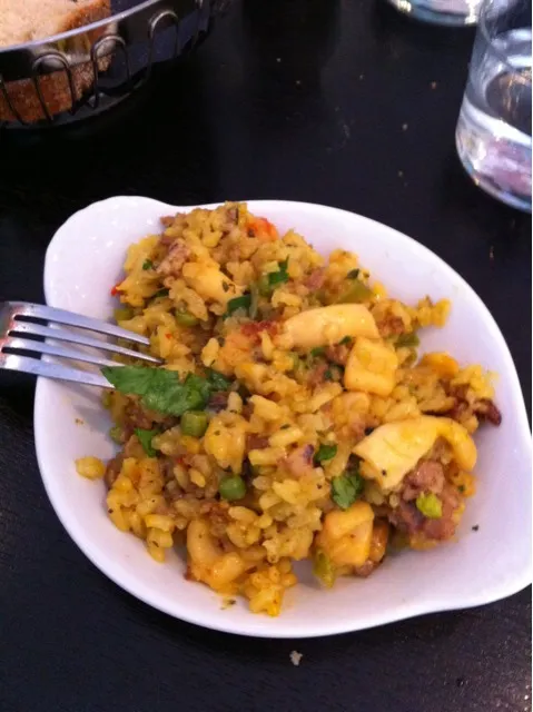 paella with butifarra, gamba and squid|hubert rothさん