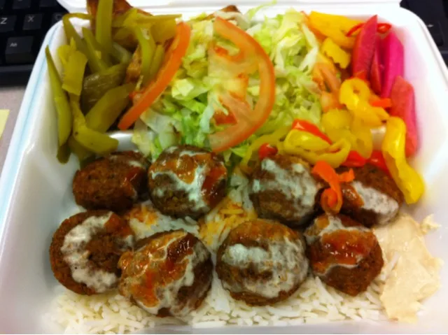 Falafel plate|Natali Paunovicさん