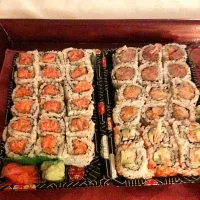 $20 sushi! so good and so cheap!|cortney shirodaさん