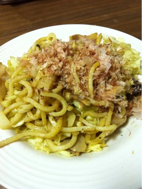 Snapdishの料理写真:和風カレー風味焼うどん|お山さんさん