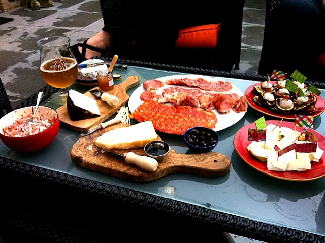 Snapdishの料理写真:Italian tapas|Maurits Kuhneさん