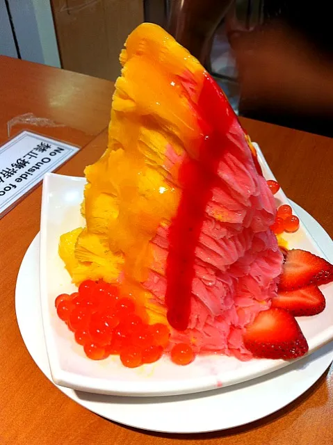 Mango & Strawberry Snow Ice|Jessieさん