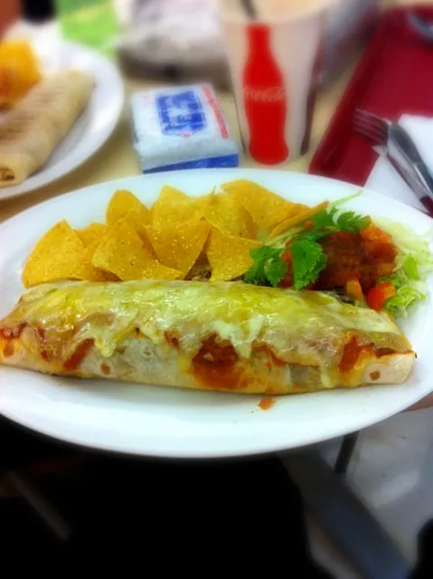 Snapdishの料理写真:Popilla's Chili con carne enchilada|Adlin Azmanさん