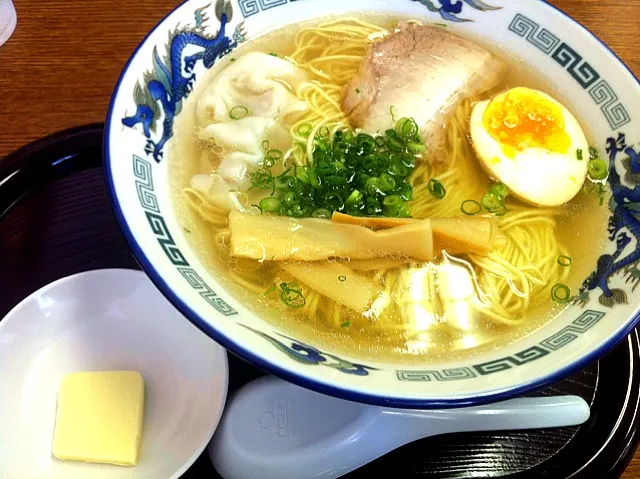 塩ラーメン|もえぴさん