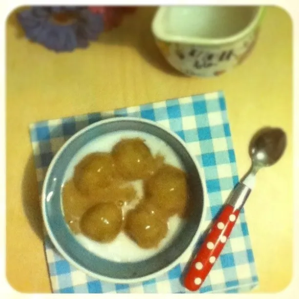 bubur biji salak aka Indonesian sweet potato balls with coconut milk n palm sugar.|Rurie van Sarkさん