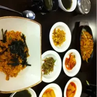 kimchi fried rice with side dishes|Sit Hwee Leeさん