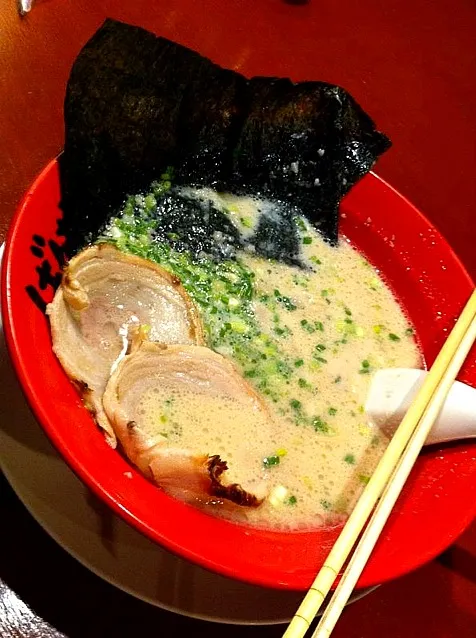 Tonkotsu Ramen|about.me/pinku_nekoさん