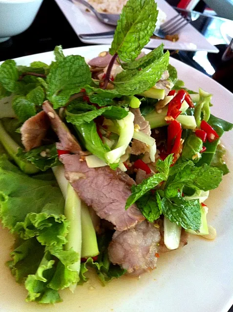 Spicy Steamed Pork With Garlic And Lime|about.me/pinku_nekoさん