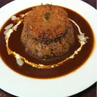 Snapdishの料理写真:キャベツ入りメンチカツカレー|課長さん