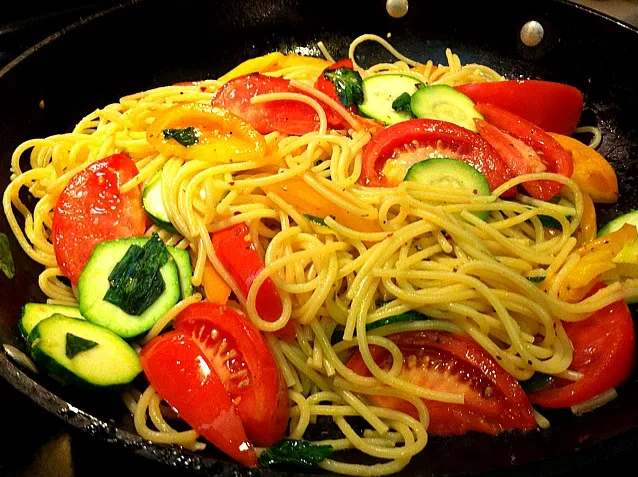 Today's lunch / fresh tomato pasta|Nanaさん