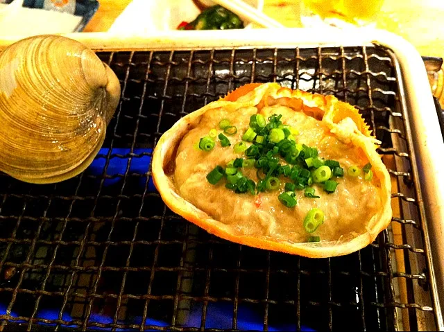 カニみその甲羅焼き|おばた しげのぶさん