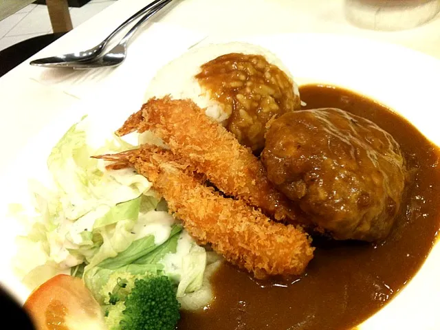 Hamburger+ebi japanese curry|prissyさん