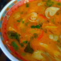 Snapdishの料理写真:tom yum seafood|Looktarnさん