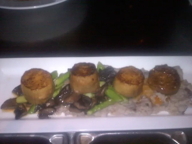 Snapdishの料理写真:seared eggplant "scallops" peruvian purple smashed potatoes and sauteed criminis and asparagus tips.|katie kelleyさん