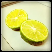 Snapdishの料理写真:Fresh Lemon|Stacyさん