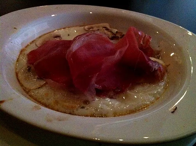 Scarmoza cheese and parma ham|John Teoさん