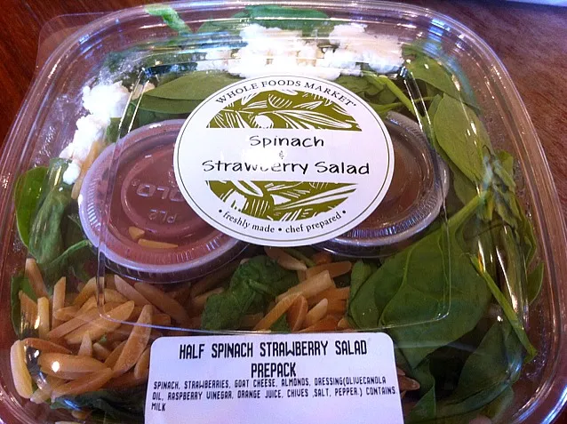 my favorite spinach salad|chan mitsuさん