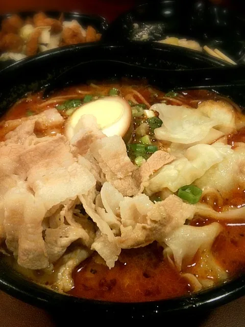 Snapdishの料理写真:pork curry noodle|Steve Limさん