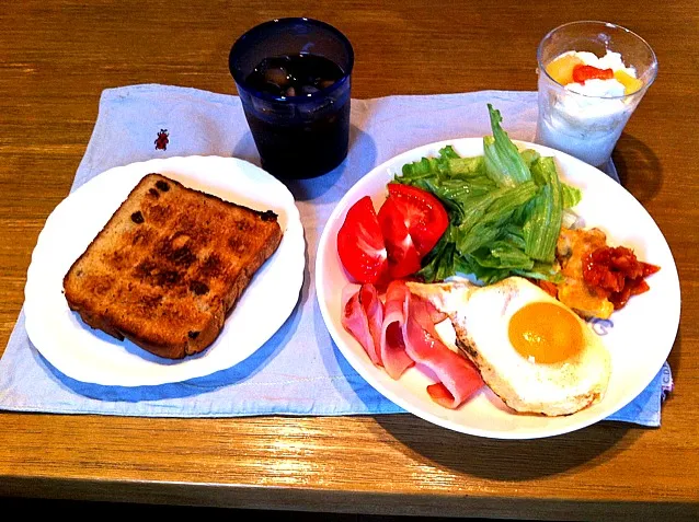 Snapdishの料理写真:スタンダードな朝ごはん|高田恵子さん