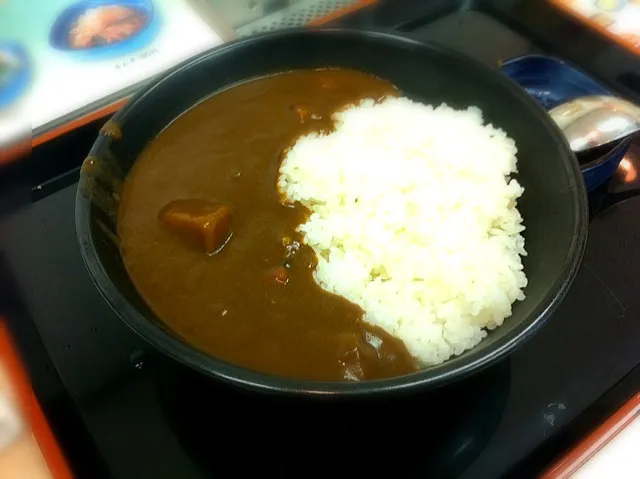 旨辛カレーの並。言うほど辛くはないなぁ。|liccaさん