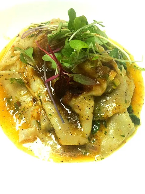 Snapdishの料理写真:jalapeno ravioli in sage butter sauce|GREG ARNOLDさん