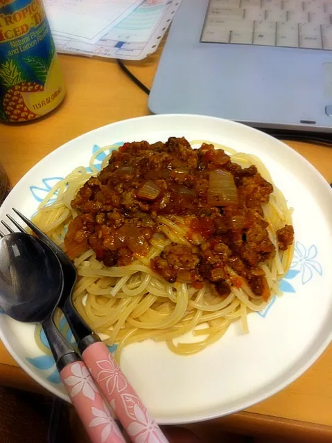 今日のお昼は七海さん特製ミートソーススパゲティ(*^^*)|みやんさん