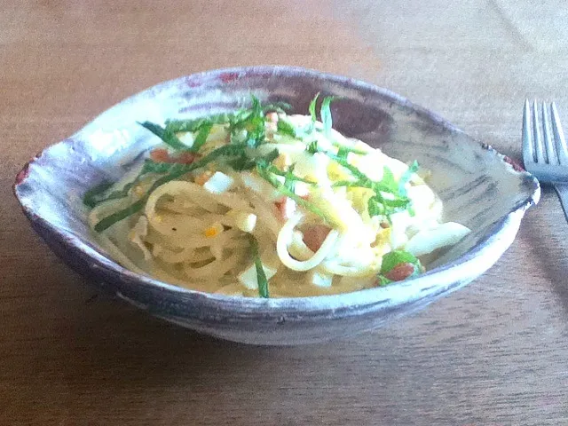 Snapdishの料理写真:トマトチーズクリームパスタ|naeさん