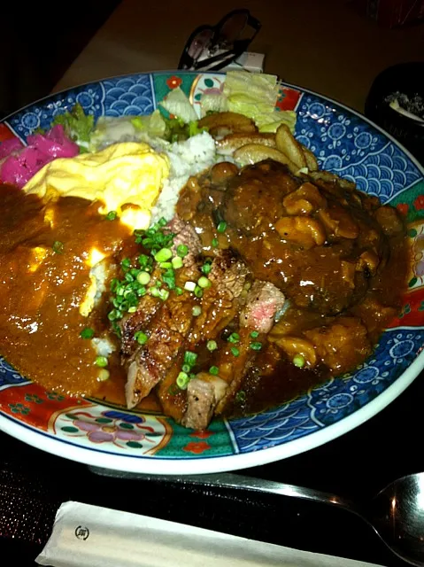 なんかすげーカレー|マモーさん