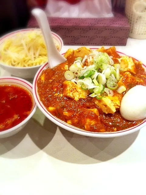 樺太丼＋半冷やし味噌ラーメン|lovinさん