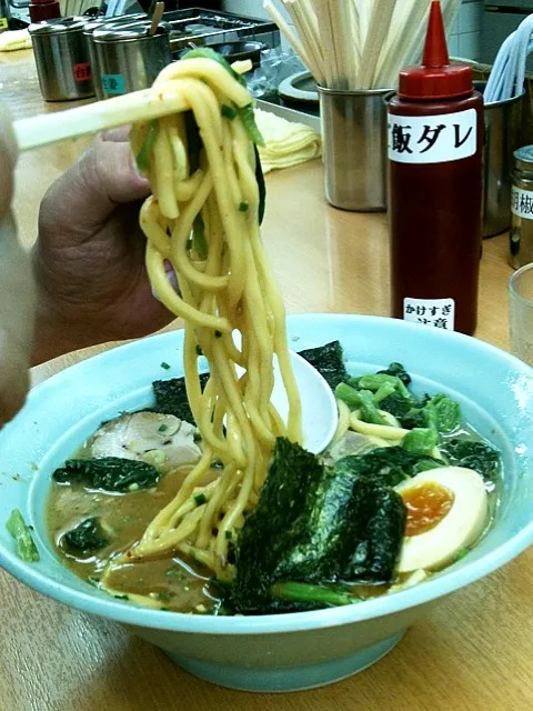 Snapdishの料理写真:ラーメン@人気店R|純さん