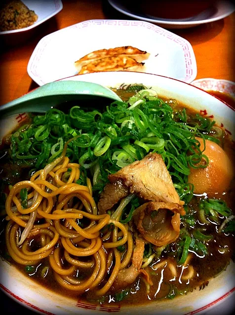 味玉正油ラーメン(ネギ大盛)新福菜館|ユキキキキッさん